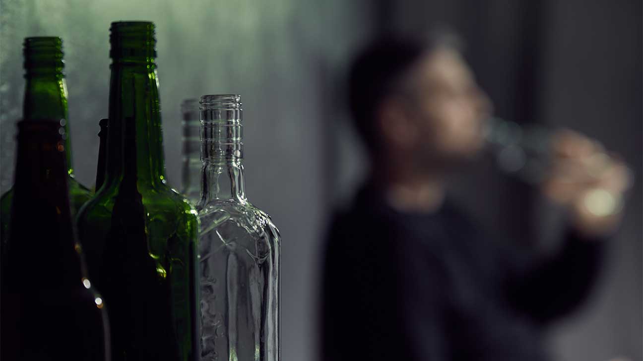 10 rimedi omeopatici contro la dipendenza da alcol