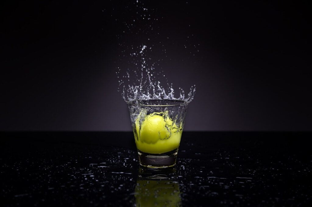 limone e acqua ossigenata