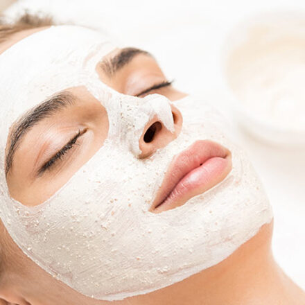 10 maschere viso fai da te allo yogurt, naturali e nutrienti