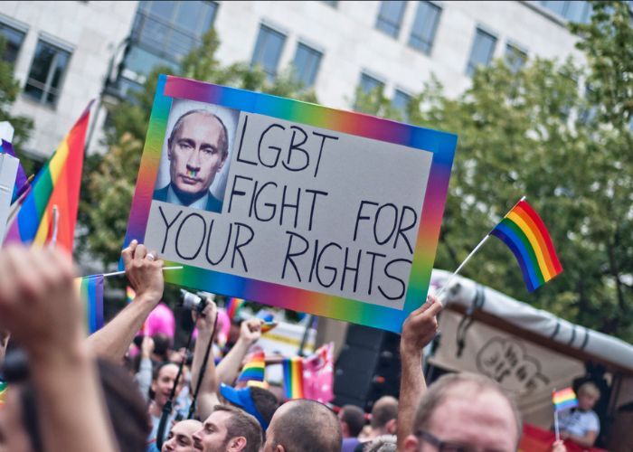 proteste in russia contro la legge anti-omosessualità di Putin turismo lgbt